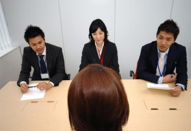 Luyện giao tiếp tiếng Nhật qua các câu hỏi phỏng vấn tại đại sứ quán